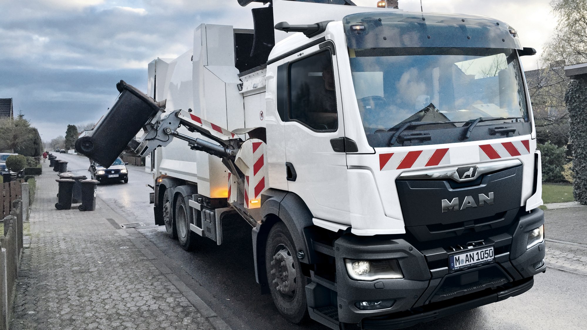 MAN renovasjonsbil sidelaster