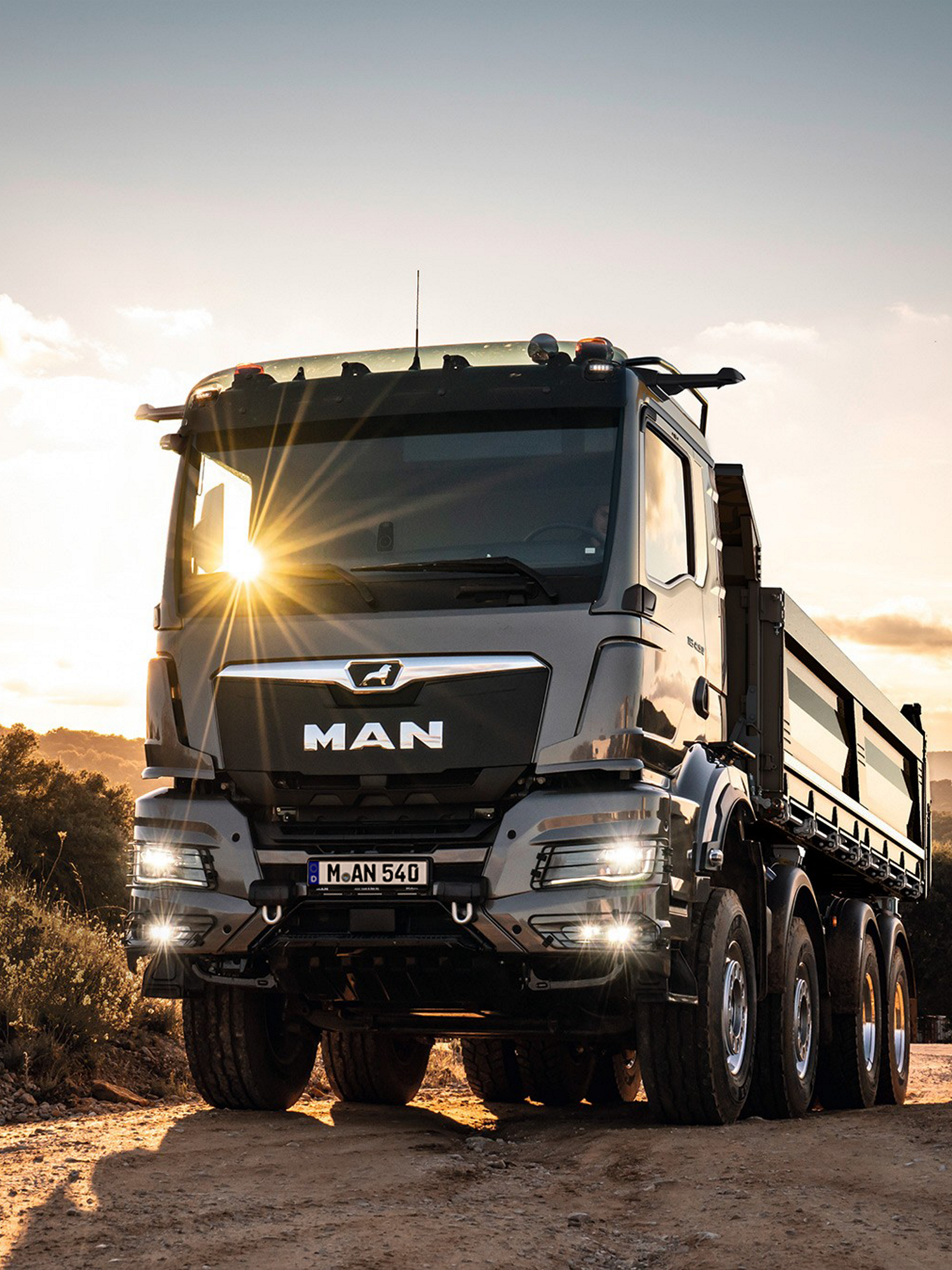 MAN Brake Management guarantees safety on any terrain.