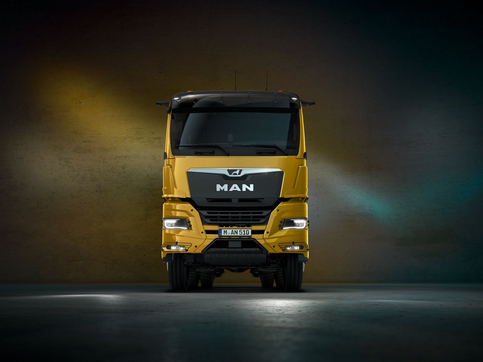 MAN TGX Truck