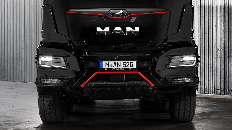 man-tgx-individual-lion-s-spot-kuehlergrill-16x9.jpg