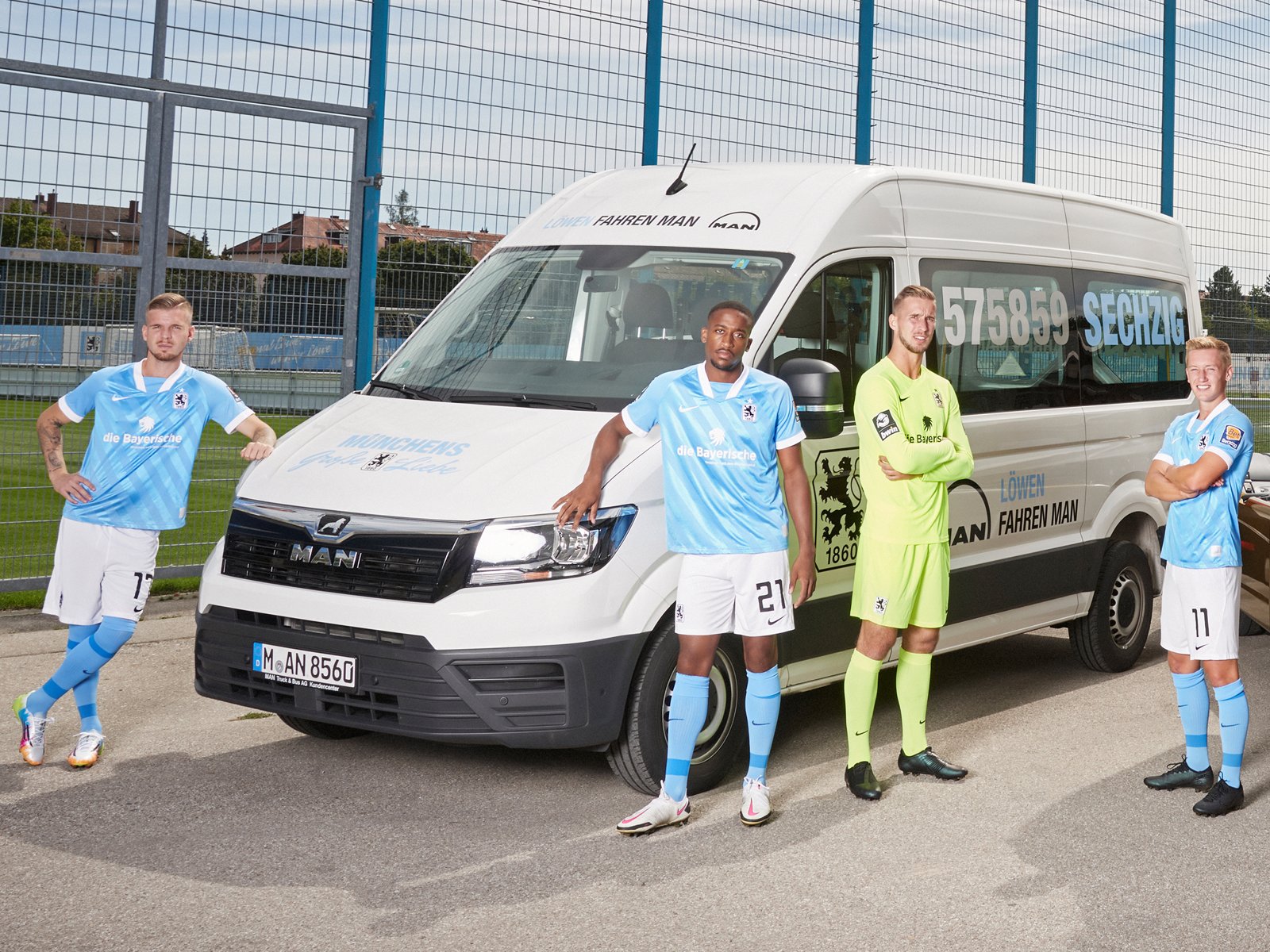 man-van-individual-mannschaftsbus-4x3.jpg