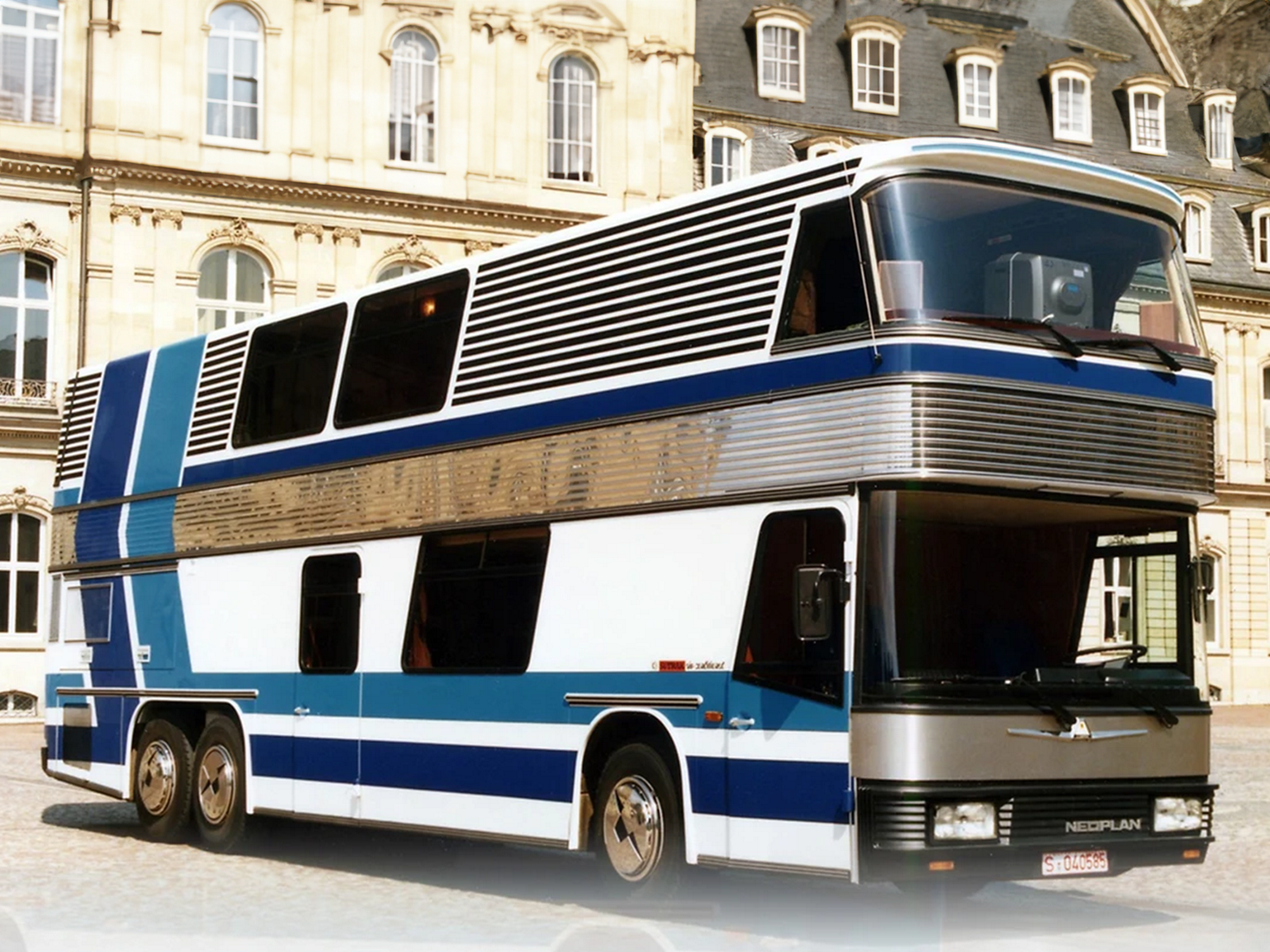 skyliner-historie-1980-2400x1800.png