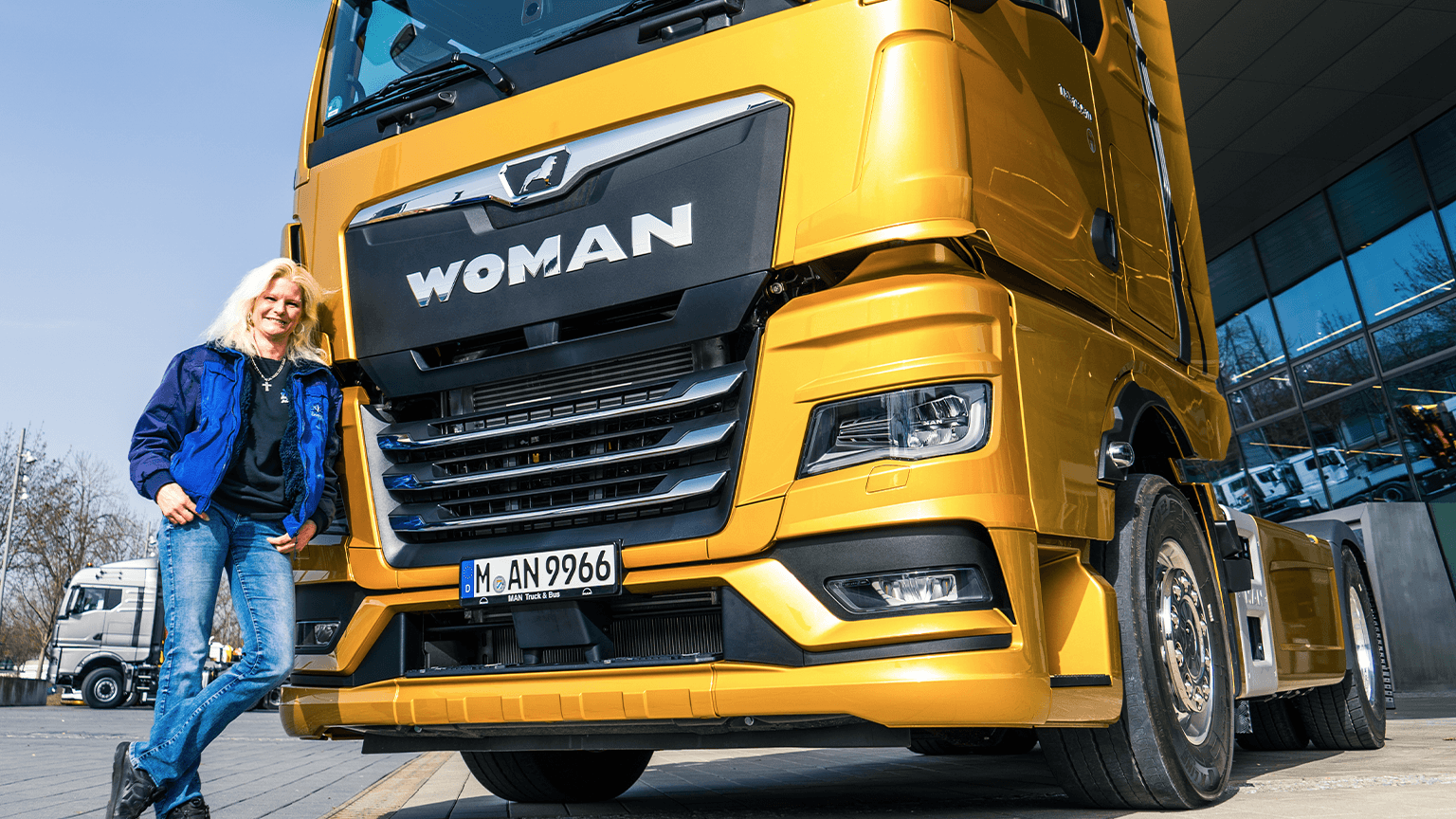 woman-truck---1536x864.png