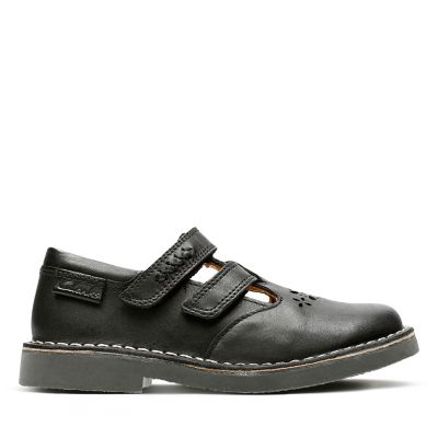 clarks infant school shoes