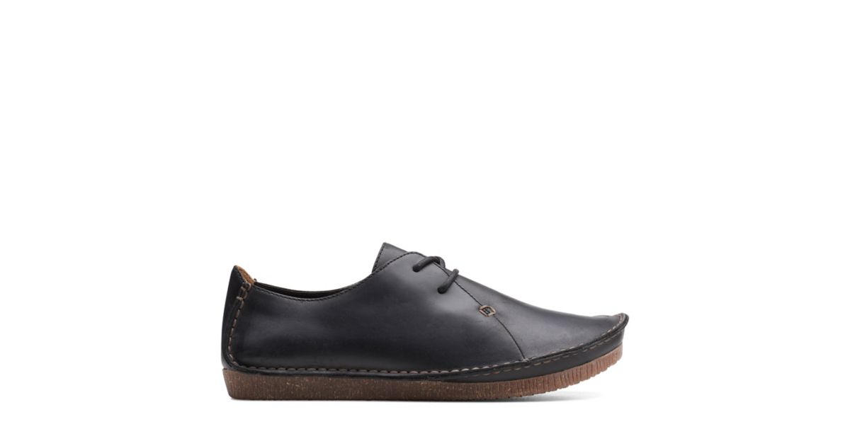 clarks janey mae black