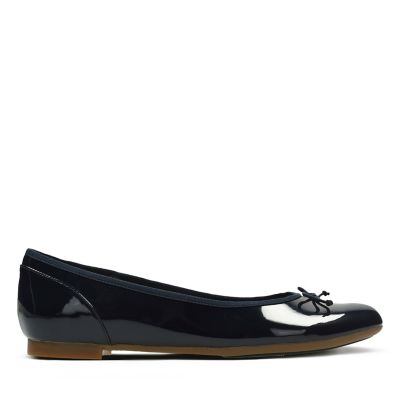 Wide Width Shoes for Women | Wide Shoes for Women | Clarks