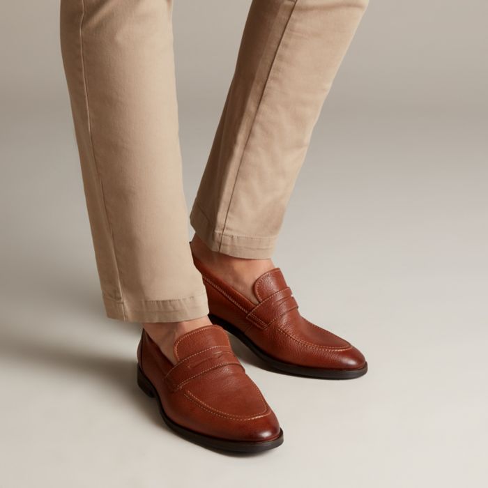 clarks glide lace