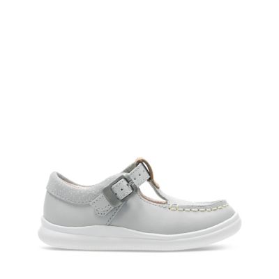 clarks girls loafers