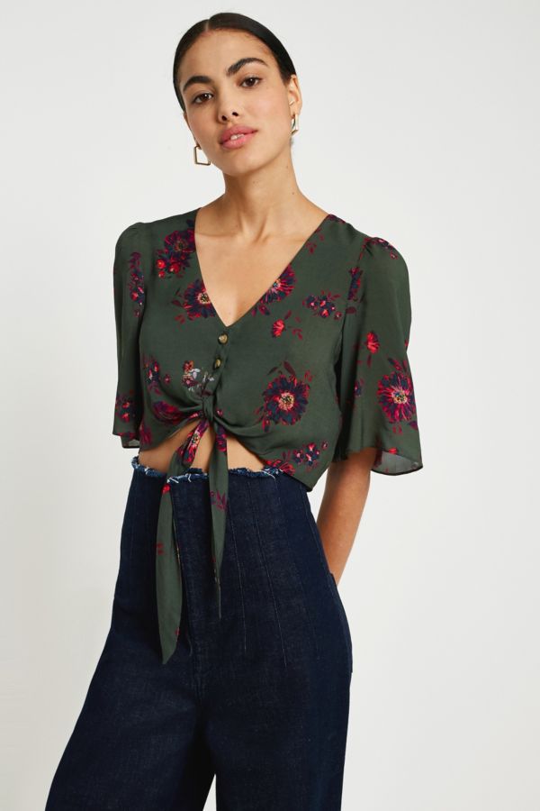 UO Green Floral Cropped Tie-Front Top | Urban Outfitters UK