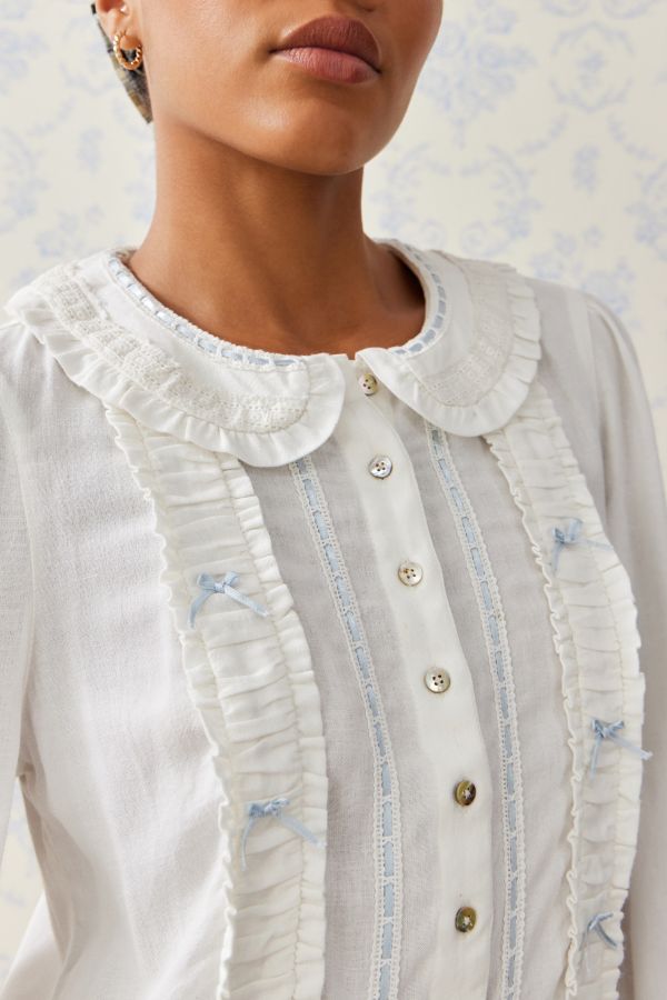 Slide View: 2: Kimchi Blue Dahlia Embroidered Blouse