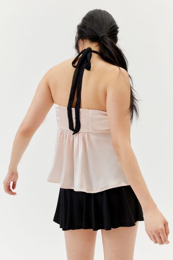 Vista diapositiva: 5: Kimchi Blue Kiki Fly-Away Halter Top