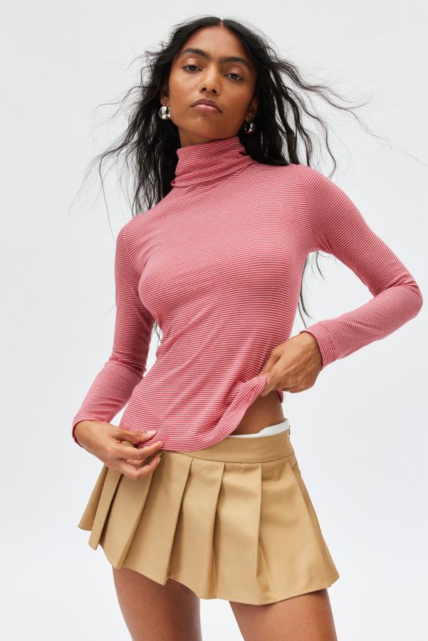 Slide View: 1: BDG Timmy Turtleneck Top