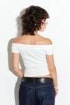 Visualizzazione miniature 4: Top UO Ever a Righe con Spalle Scoperte