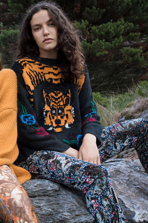 UO Tiger Motif Jumper Urban Outfitters UK