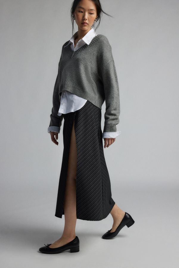 Slide View: 2: BDG Jenna V-Ausschnitt Pullover