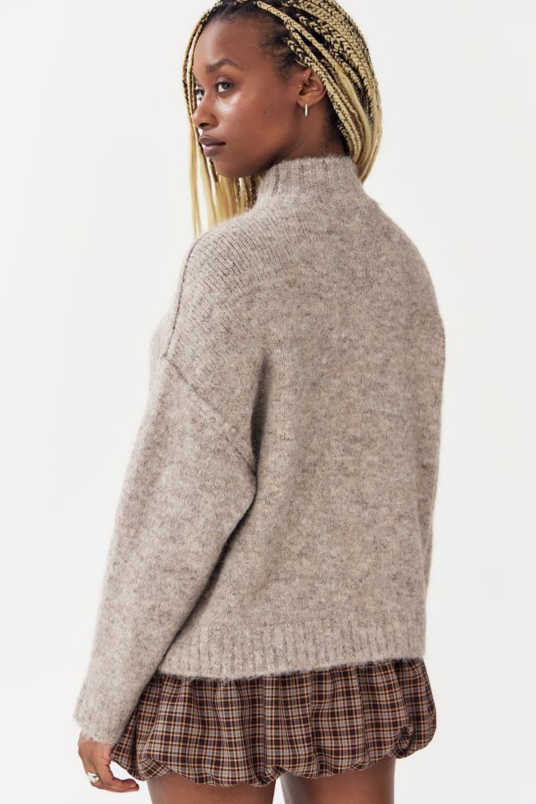 Slide View: 5: UO Lofty Funnel Neck Jumper