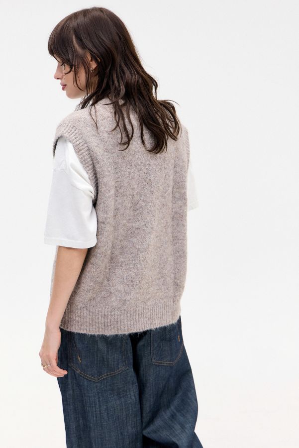 Vista diapositiva: 4: Gilet Maglione Abbottonato BDG