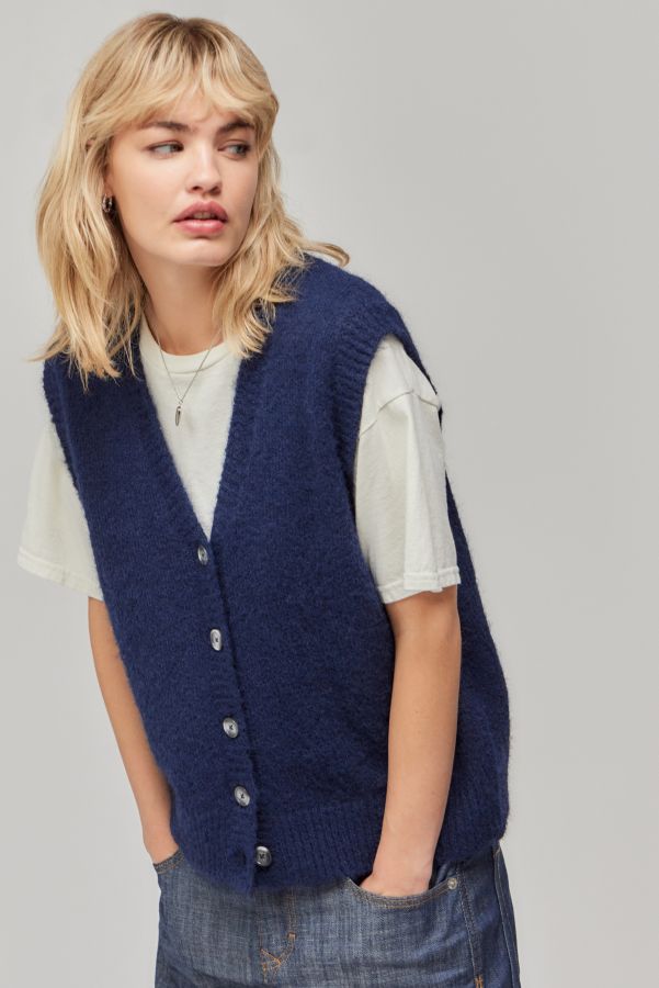 Slide View: 3: BDG Knopf Durch Pullover Weste