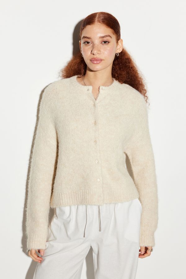 Slide View: 1: UO Dakota Knit Cardigan