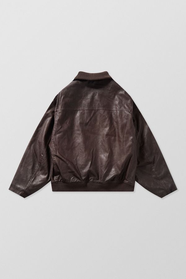 Vista diapositiva: 8: BDG Frances Faux Leather Bomber Jacket