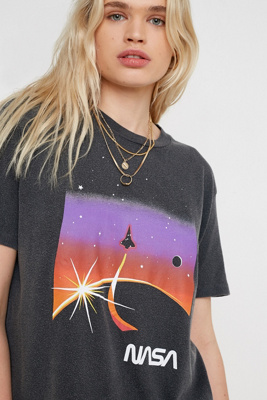 t shirt urban outfitters