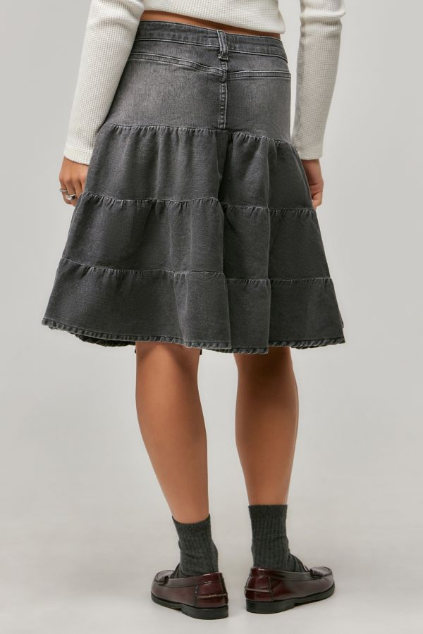 Slide View: 4: BDG Sienna Prairie Midi Skirt