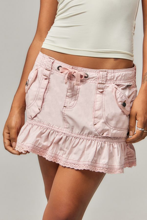 Slide View: 1: BDG Lily Cargo Mini Skirt