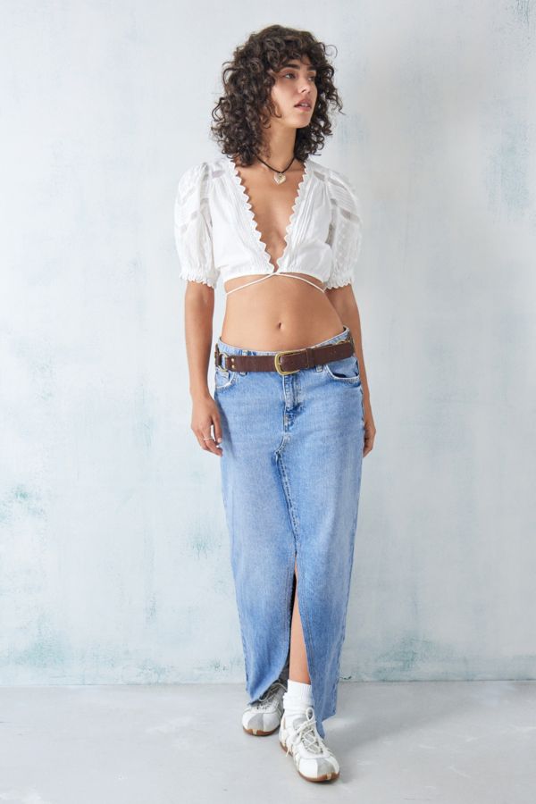 Vista de diapositivas: 2: BDG Ruth Denim Front Cut-Out Maxi Skirt