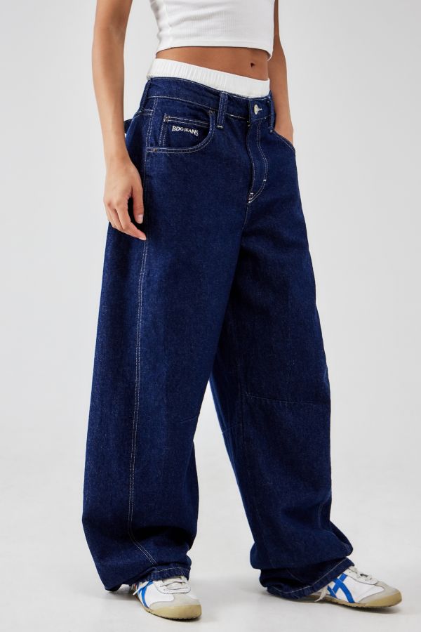 Slide View: 1: BDG Logan Verdrehte Naht Boyfriend Jeans