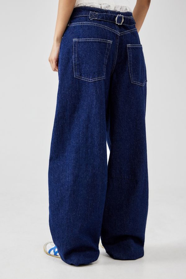 Slide View: 4: BDG Logan Verdrehte Naht Boyfriend Jeans