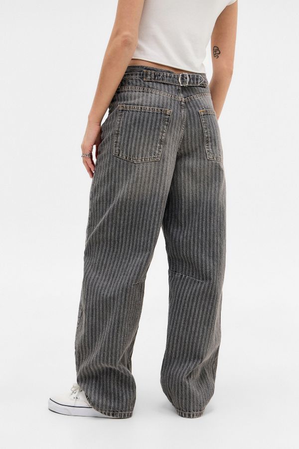 Slide View: 8: Jeans BDG Logan Boyfriend Gris Jacquard