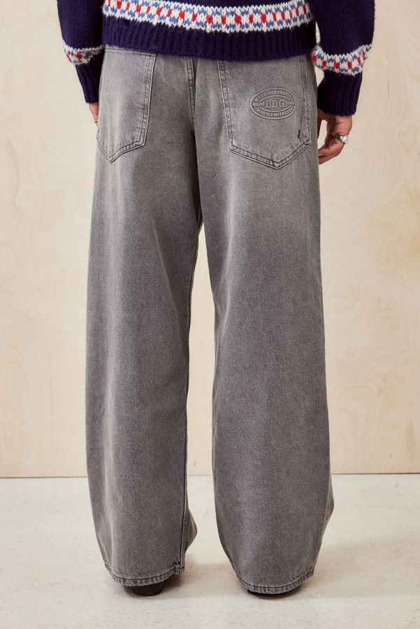 Slide View: 4: BDG Jaya Baggy Nevada Grey Jeans