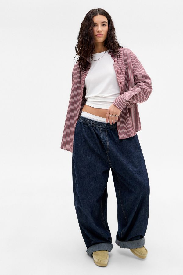 Slide View: 2: BDG Elastische Baggy Jeans