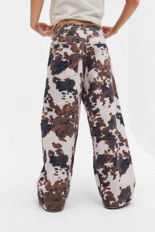 Slide View: 4: BDG Jaya Kuh-Print Jeans