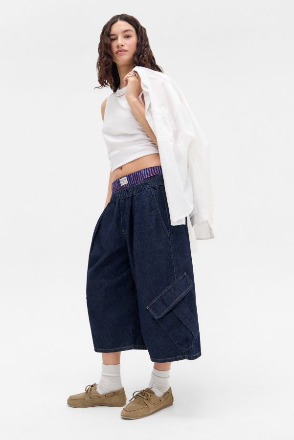 Slide View: 1: BDG Dallas Cropped Cargo Trousers