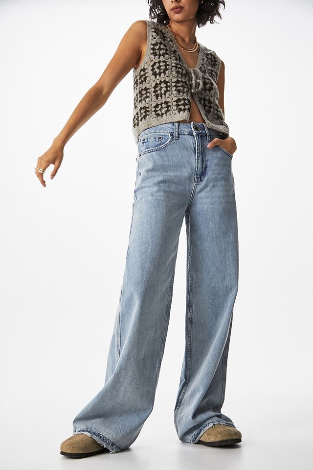 BDG Blue Summer Vintage Puddle Jeans | Urban Outfitters UK