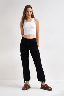 black cargo pants urban outfitters