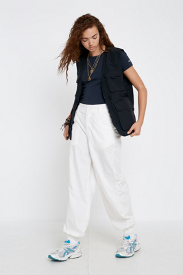 urban outfitters white trousers
