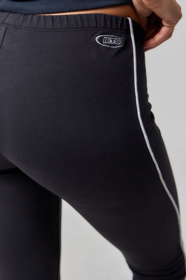 Vista de diapositivas: 5: iets frans... Pantalones Capri de Jersey con Ribete