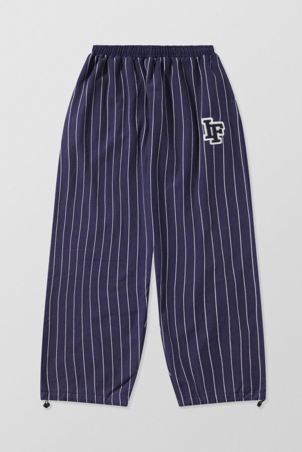 Vista de diapositivas: 5: iets frans... Pinstripe Harri Baggy Joggers