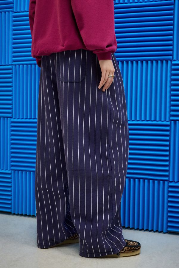 Vista de diapositivas: 4: iets frans... Pinstripe Harri Baggy Joggers