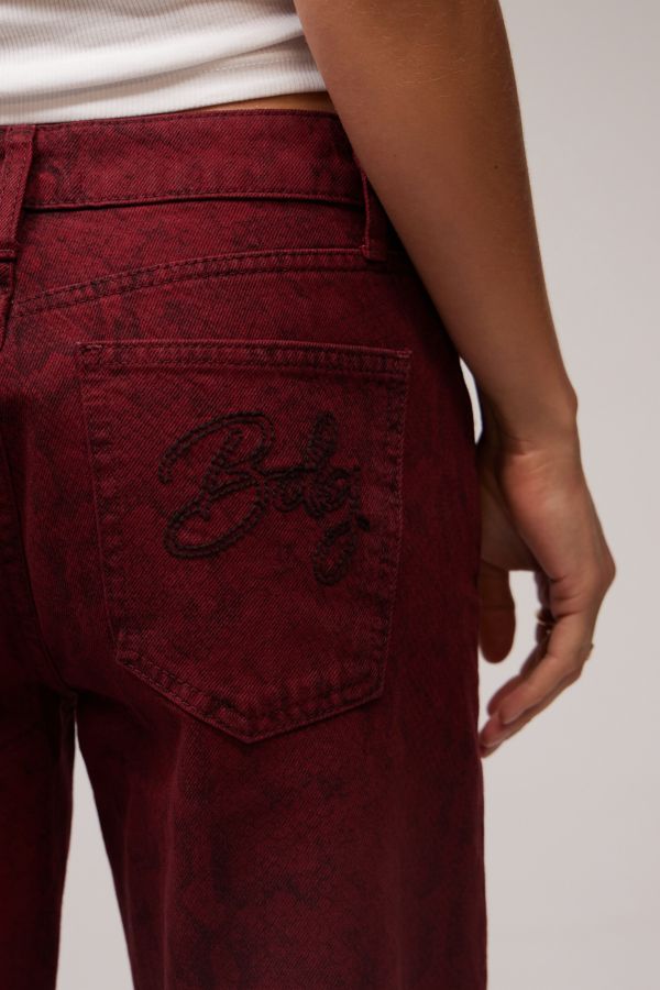 Vista de diapositivas: 2: Pantalones BDG Lenn de Pierna Recta Estampado de Serpiente