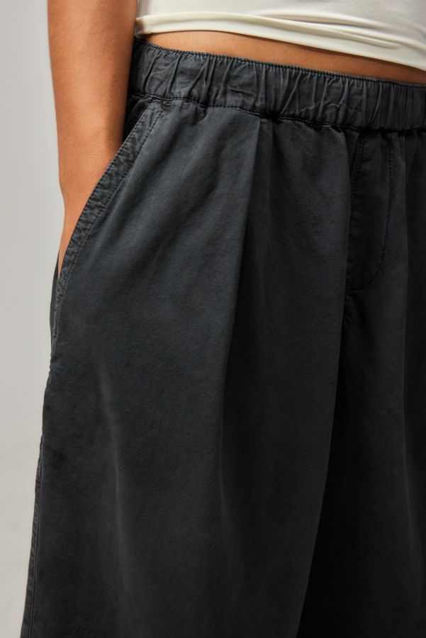 Slide View: 4: BDG Bobbi Cocoon Pants