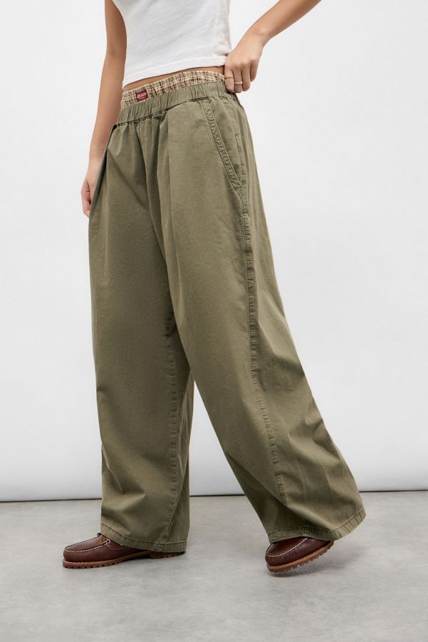 Slide View: 1: BDG Bobbi Baggy Pants