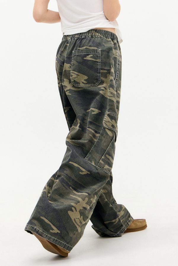 Vista de diapositivas: 4: Pantalones Cocoon Camuflaje Bobbi BDG