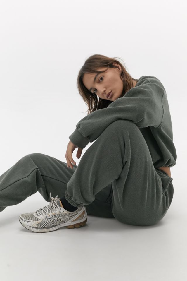 iets frans... Khaki Overdyed Joggers | Urban Outfitters UK