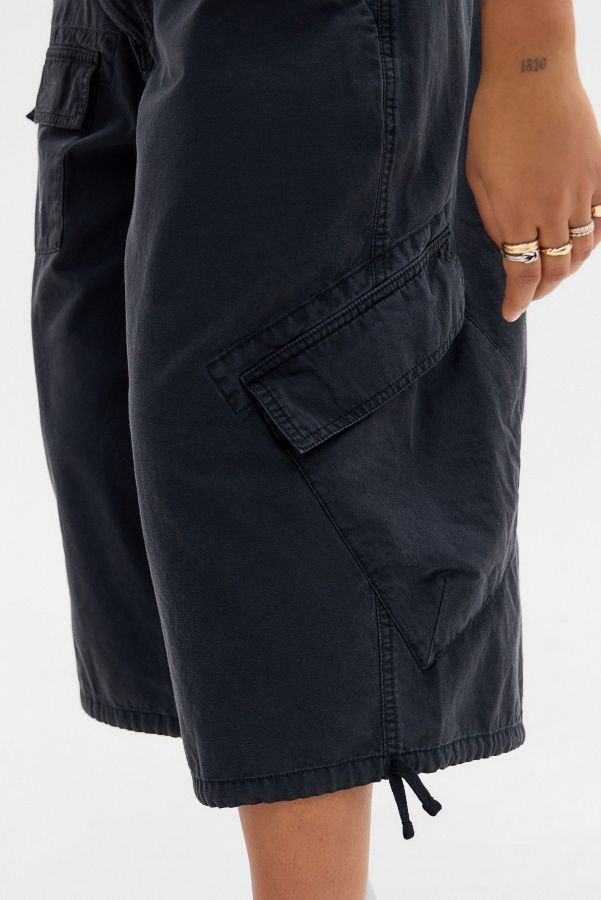 Slide View: 5: BDG Detroit Crop Baggy Cargo Hosen