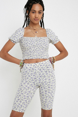 patterned cycling shorts