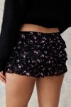 Vista en miniatura 4: UO Blossom Mini Lace Bloomer Shorts