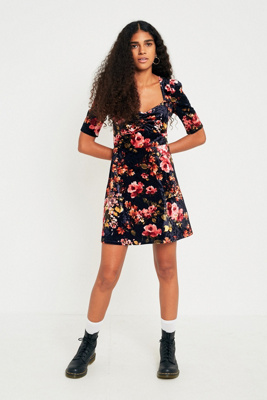 urban outfitters velvet dress